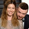 Jessica Biel and Justin Timberlake at event of The Oscars (2016)