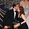 Leonardo DiCaprio and Julianne Moore at event of The Oscars (2016)
