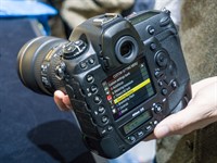 CP+ 2016: Nikon shows off new D5, D500 and DL compacts