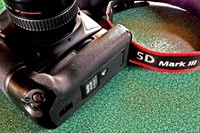 Accessory Review: Phottix BG-5D III Battery Grip for Canon 5D Mark III