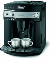 DeLonghi ESAM 3000.B Kaffee-Vollautomat (1.8 l, 15 bar, Dampfdüse) schwarz