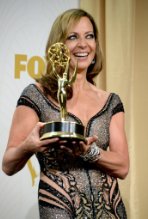 Allison Janney at event of The 67th Primetime Emmy Awards (2015)