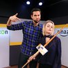 Taryn Manning and Zachary Levi