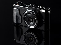Fujifilm X70 Review