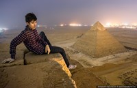 Photographer captures pictures from top of Egypt's Great Pyramid of Giza