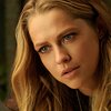 Teresa Palmer in Lights Out (2016)