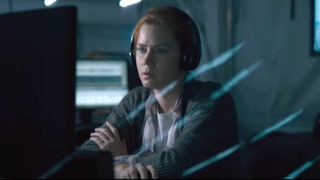 Watch Amy Adams Make Contact With Aliens in 'Arrival' Trailer