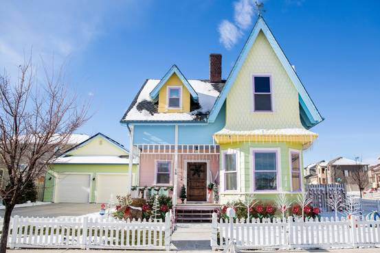 For Replica Homes, Imitation Is More Than Flattery