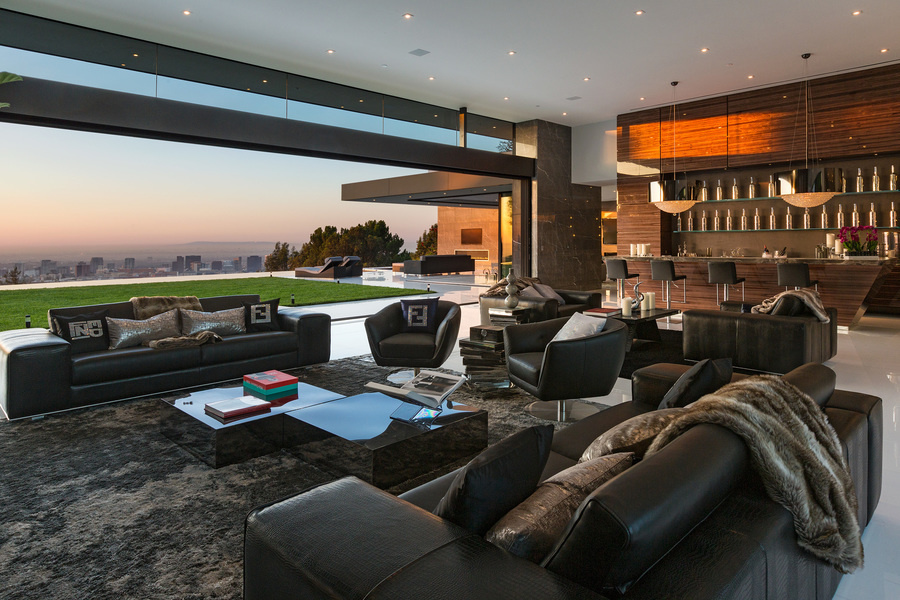 Glass castle in Bel Air sells for $39 million