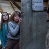 Oakes Fegley and Oona Laurence in Pete's Dragon (2016)