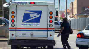 As Trump Attacks Amazon-Postal Service Ties, He Fails To Fill Postal Governing Board