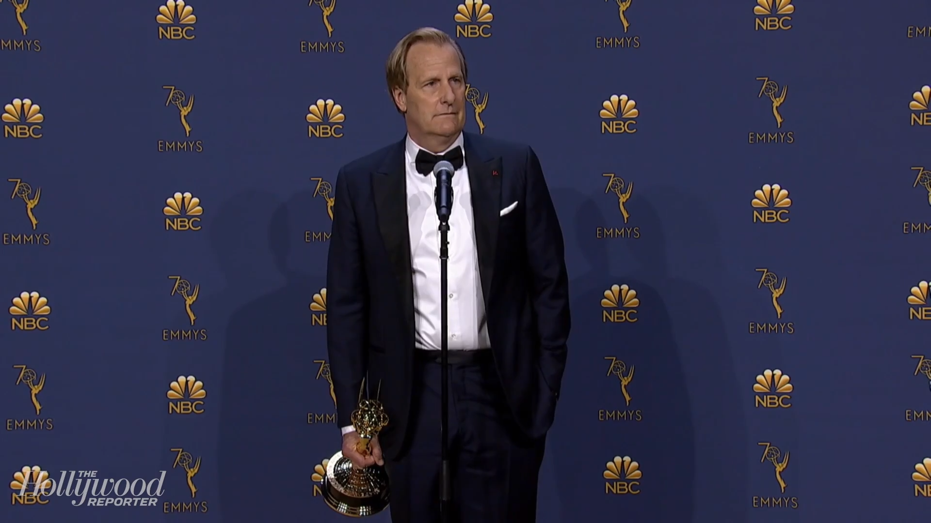 Jeff Daniels Says Meryl Streep Taught Him to "Leave a Lot to Chance" When Acting | Emmys 2018