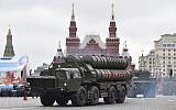 The Russian S-400 missile defense system during a Victory Day military parade in Moscow's Red Square,May 9, 2017. (AFP Photo/Natalia Kolesnikova)