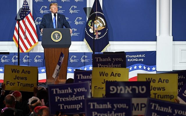 US President Donald Trump speaks during the Republican Jewish Coalition's annual leadership meeting at The Venetian Las Vegas on April 6, 2019 in Las Vegas, Nevada. Ethan Miller/Getty Images/AFP)