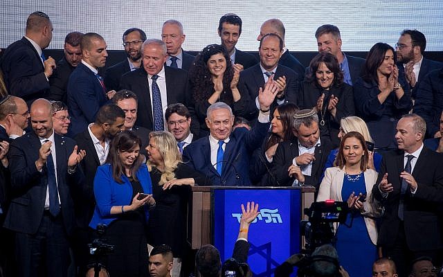 Prime Minister Benjamin Netanyahu addresses his supporters as the the results of the Israeli general elections are announced, at the party headquarters in Tel Aviv, in the early hours of April 10, 2019. (Yonatan Sindel/FLASH90)