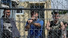 توضيحية: أسرى أمنيون إسرائيليون في سجن ’عوفر’ في شمال القدس، 20 أغسطس، 2008. (Moshe Shai/Flash90)