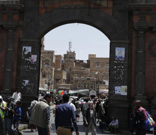Exclusive – Ramadan Loses its Holy Luster as Houthis Pile on Misery in Sanaa
