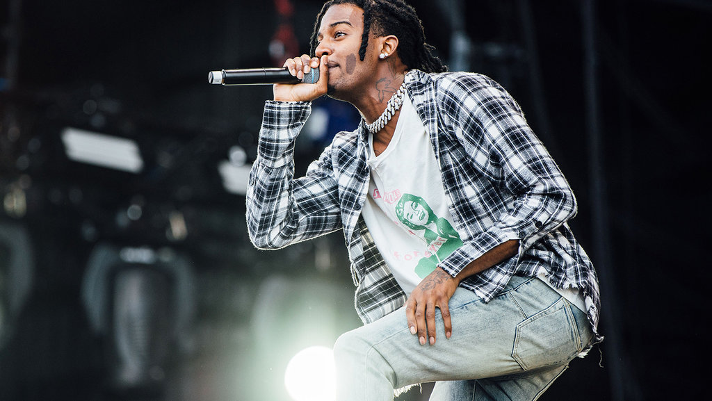 Fan Sneaks Unreleased Playboi Carti Song to DSPs, Tops Spotify&#039;s US Viral 50 Chart