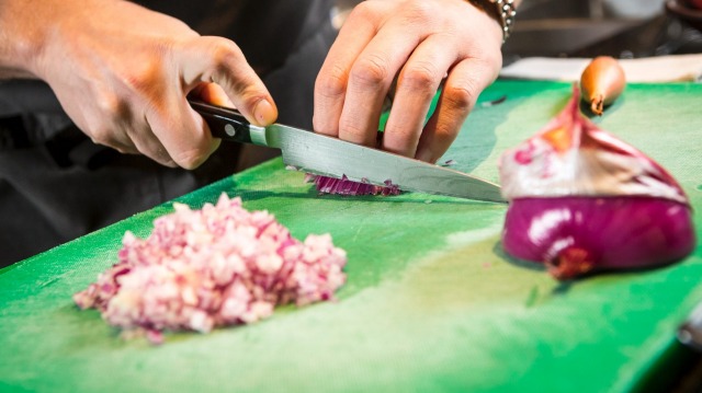 How to peel and chop an onion like a chef.