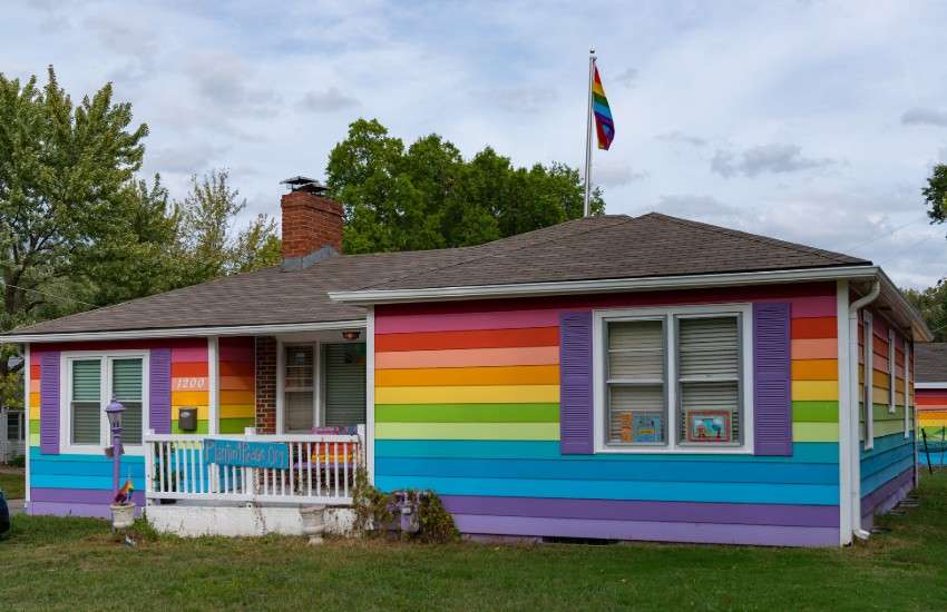 A rainbow home in Kansas