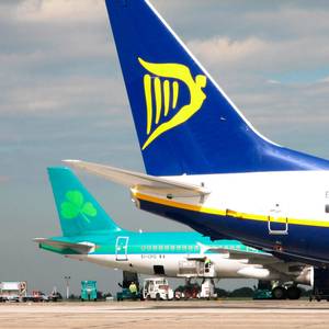 Ryanair and Aer Lingus planes side by side