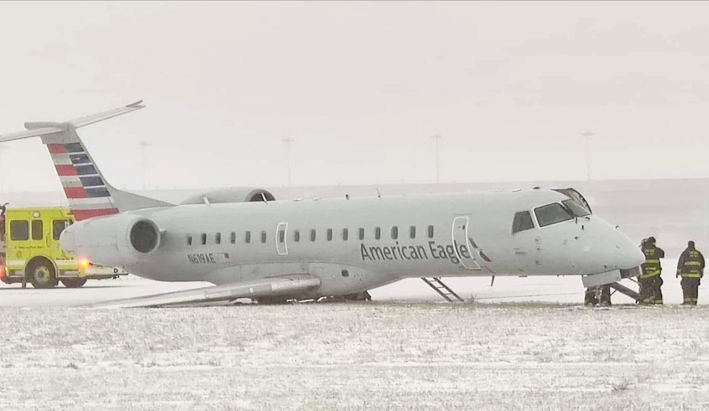 An American Eagle flight slipped off the runway after landing at O’Hare Airport Monday morning. 