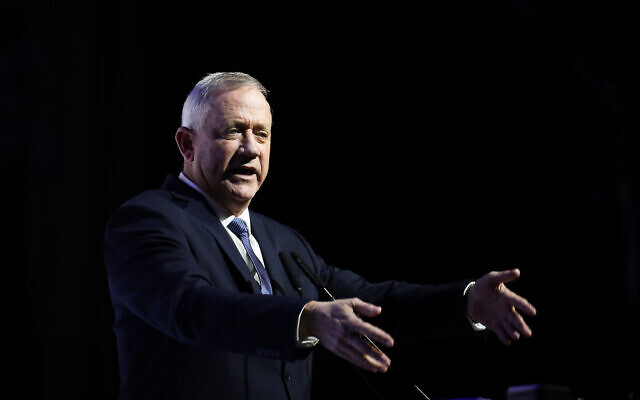 Blue and White party chairmen Benny Gantz speaks a conference of the Makor Rishon newspaper at the International Convention Center in Jerusalem, December 8, 2019. (Hadas Parush/Flash90)