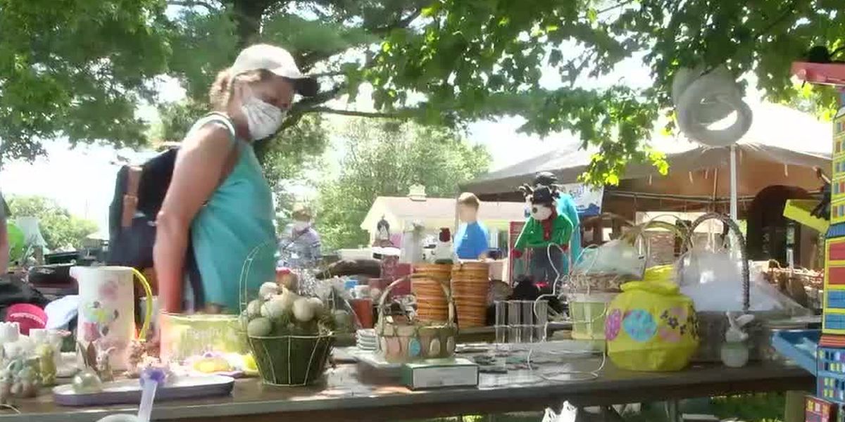 World’s longest yard sale through Kentucky and Ohio this weekend