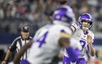 Minnesota Vikings' quarterback Kirk Cousins looked passed the ball to Minnesota Vikings' wide receiver Stefon Diggs in the third quarter.