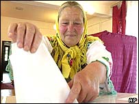Polish woman voting