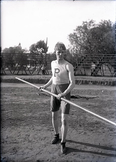 Roy Davis 1906, a pole vaulter (1905)