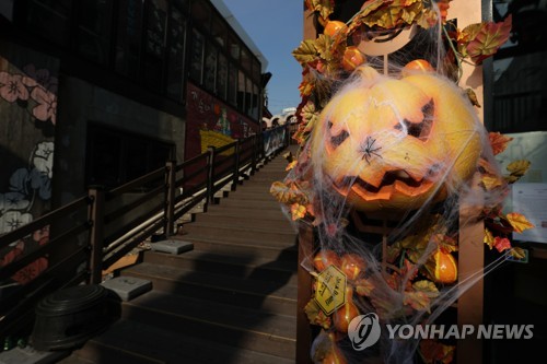  Popular Seoul clubs to close on Halloween weekend