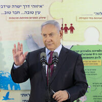Prime Minister Benjamin Netanyahu visits visiting the Tali Bayit Vegan elementary school  in Jerusalem, on September 5, 2020. (Marc Israel Sellem/POOL/Flash90)