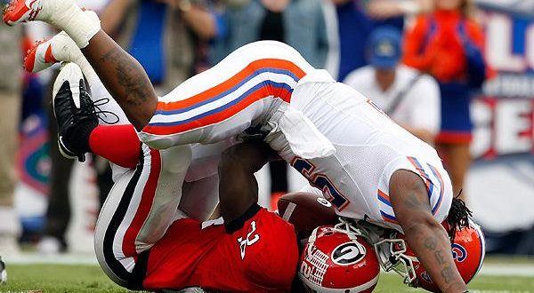 A Century-Old Rivalry: Top Plays This Millennium for the Florida-Georgia Football Game, Brandon Spikes tackle on Moreno