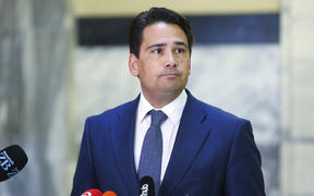 National leader Simon Bridges speaks to media during a press conference at Parliament on April 09, 2020 in Wellington, New Zealand.