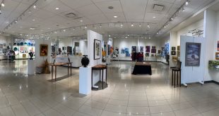 Visit the Cultural Council’s Holiday Pop-Up Shop: ARTSee & Shop at the Town Center