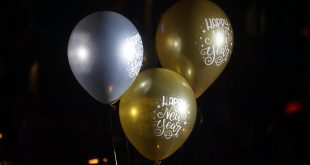 New Year’s Eve Gala was a Roar at Alhambra Theatre & Dining