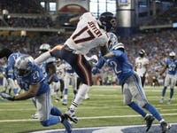 Chicago Bears wide receiver Alshon Jeffery (17) makes an 11-yard reception for a touchdown during the second half of an NFL football game, Sunday, Oct
