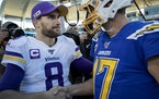 Vikings quarterback Kirk Cousins spoke with Chargers quarterback Philip Rivers at the end of the Vikings’ 39-10 win in 2019