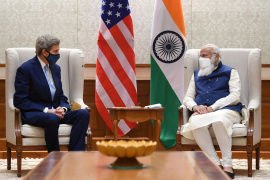 Kerry meets India's Prime Minister Narendra Modi in New Delhi [Press Information Bureau/Handout via Reuters]