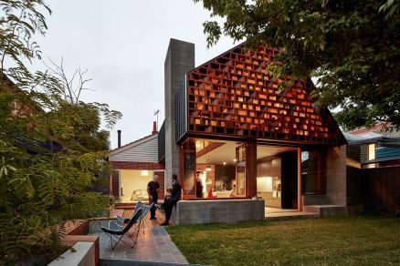 Rekonstrukce bungalovu v Melbourne je skvostnou oázou klidu