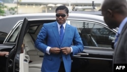 Teodorin Obiang Nguema arrive au stade de Malabo pour les cérémonies de célébration de son 41e anniversaire, le 24 juin 2013. (archives)