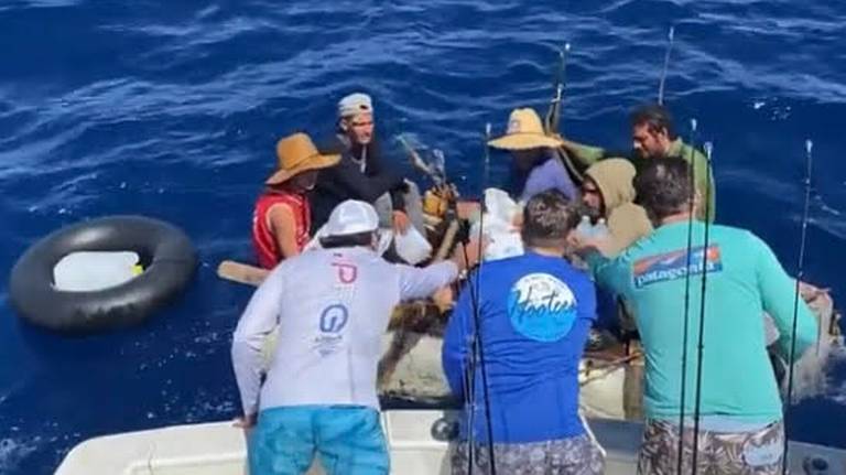 Charter captain encounters Cuban migrants off Florida Keys