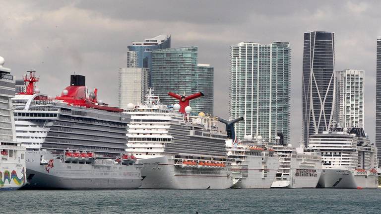 Should you avoid a cruise? CDC say these groups should stay off, even if COVID vaccinated