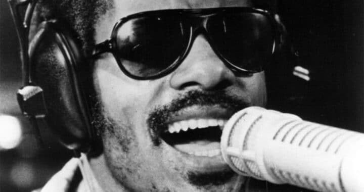 Universal Songs? Interpreting Stevie Wonders Songs in the Key of Life