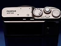 Fujifilm XF10 review