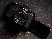 Fujifilm announces firmware version 2.00 for its X-T100 and X-A5 camera systems