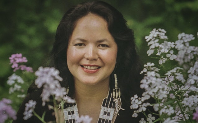 Joanne Shenandoah, the celebrated Native American singer-songwriter who performed before world leaders and on high-profile stages, has died at 63. 