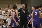 St. Thomas men’s basketball coach Johnny Tauer congratulated his team after they scrimmaged as part of “Hoops Hysteria” on Nov. 4.