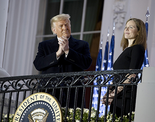 Photo of white house swearing in ceremony for Supreme Court Justice Amy Coney Barrett on October 26, 2020.